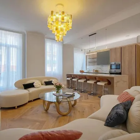 Tiffany Luxury 4bdr And 4bath Next To Palais Cannes