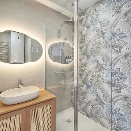 Tiffany Luxury 4bdr And 4bath Next To Palais Cannes