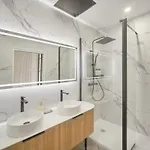 Appartement Tiffany Luxury 4bdr And 4bath Next To Palais