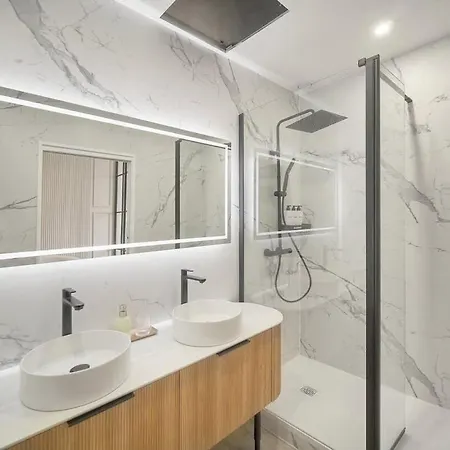 Apartamento Tiffany Luxury 4bdr And 4bath Next To Palais