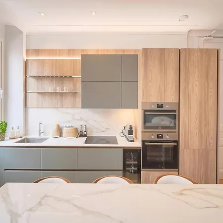 Tiffany Luxury 4bdr And 4bath Next To Palais Cannes